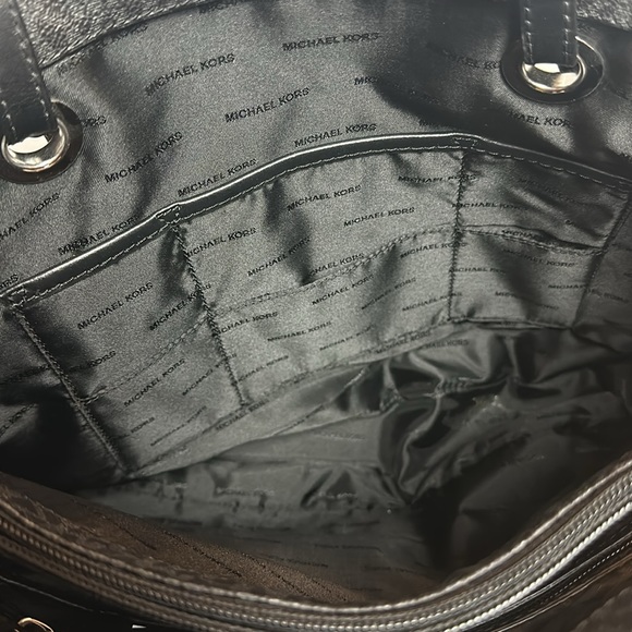 Michael Kors shoulder bag - Picture 7 of 7